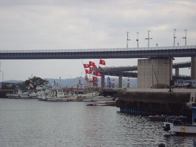 ハイヤ大橋